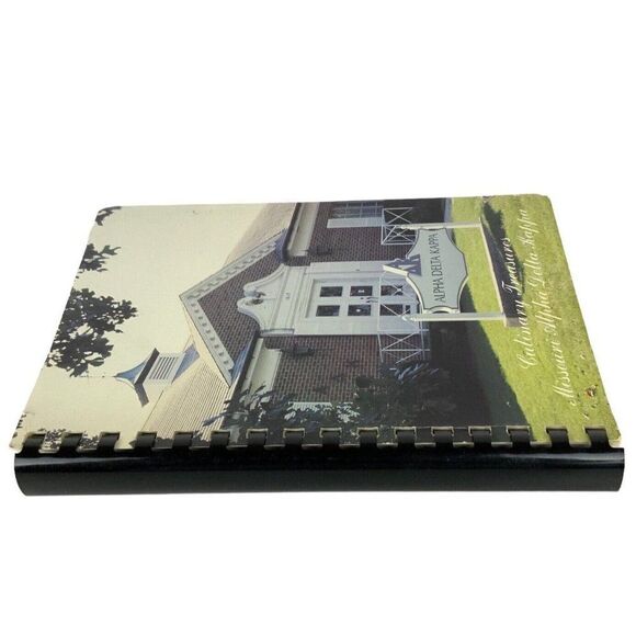 Missouri Alpha Delta Kappa ADK Cookbook Culinary Treasures Women Educators 1988 - Picture 2 of 11